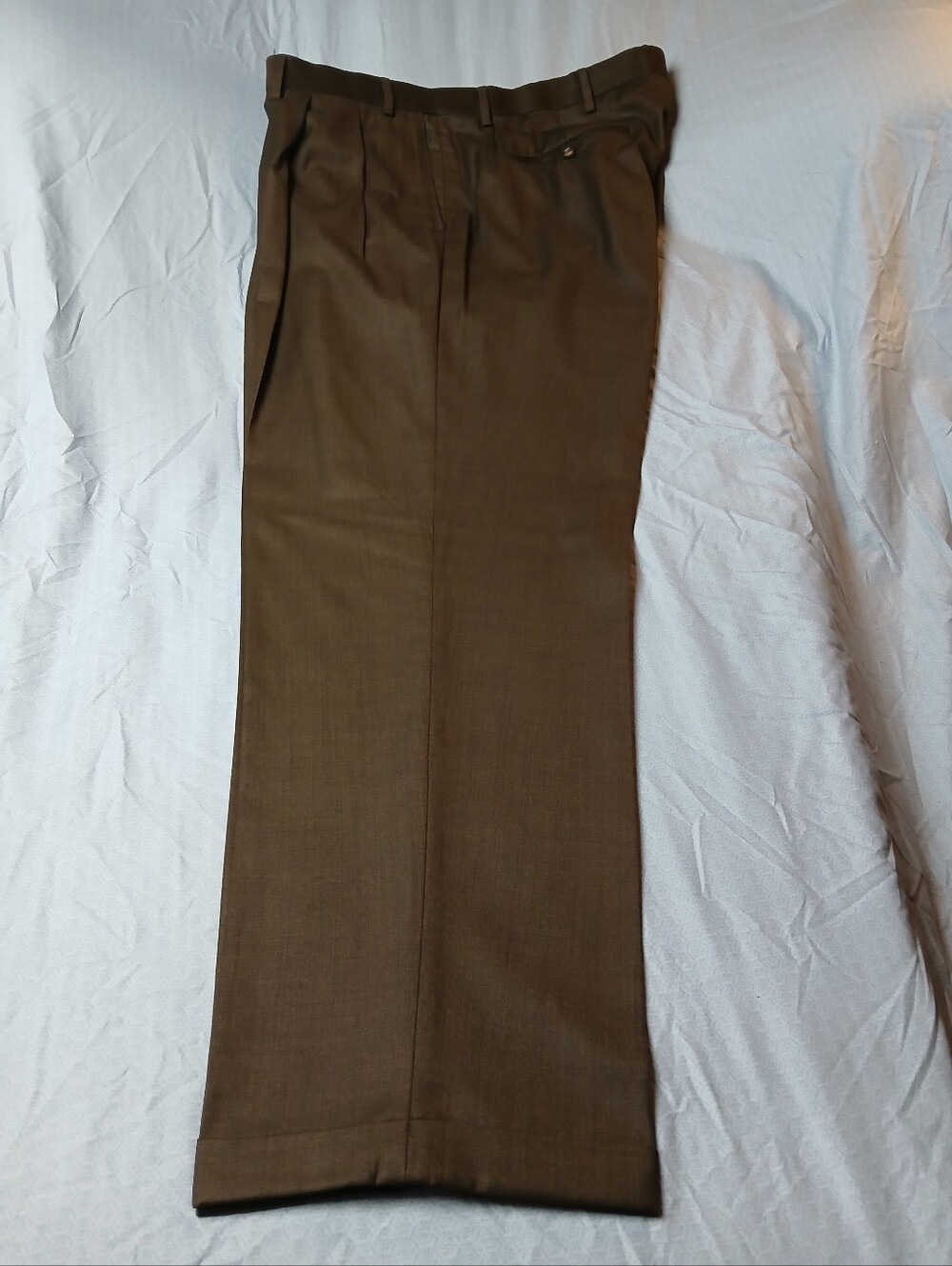 Roundtree & Yorke Easy Care Brown Pleated Cuffed Dress Pants 44x32
